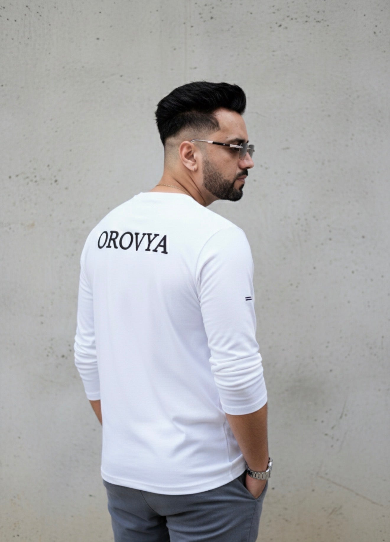 Signature Long Sleeve T-Shirt – White