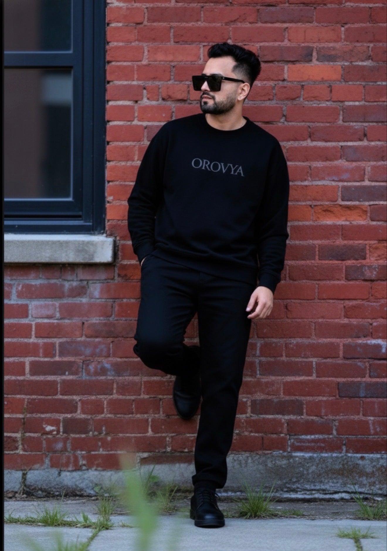 Signature Crewneck Sweatshirt – Black